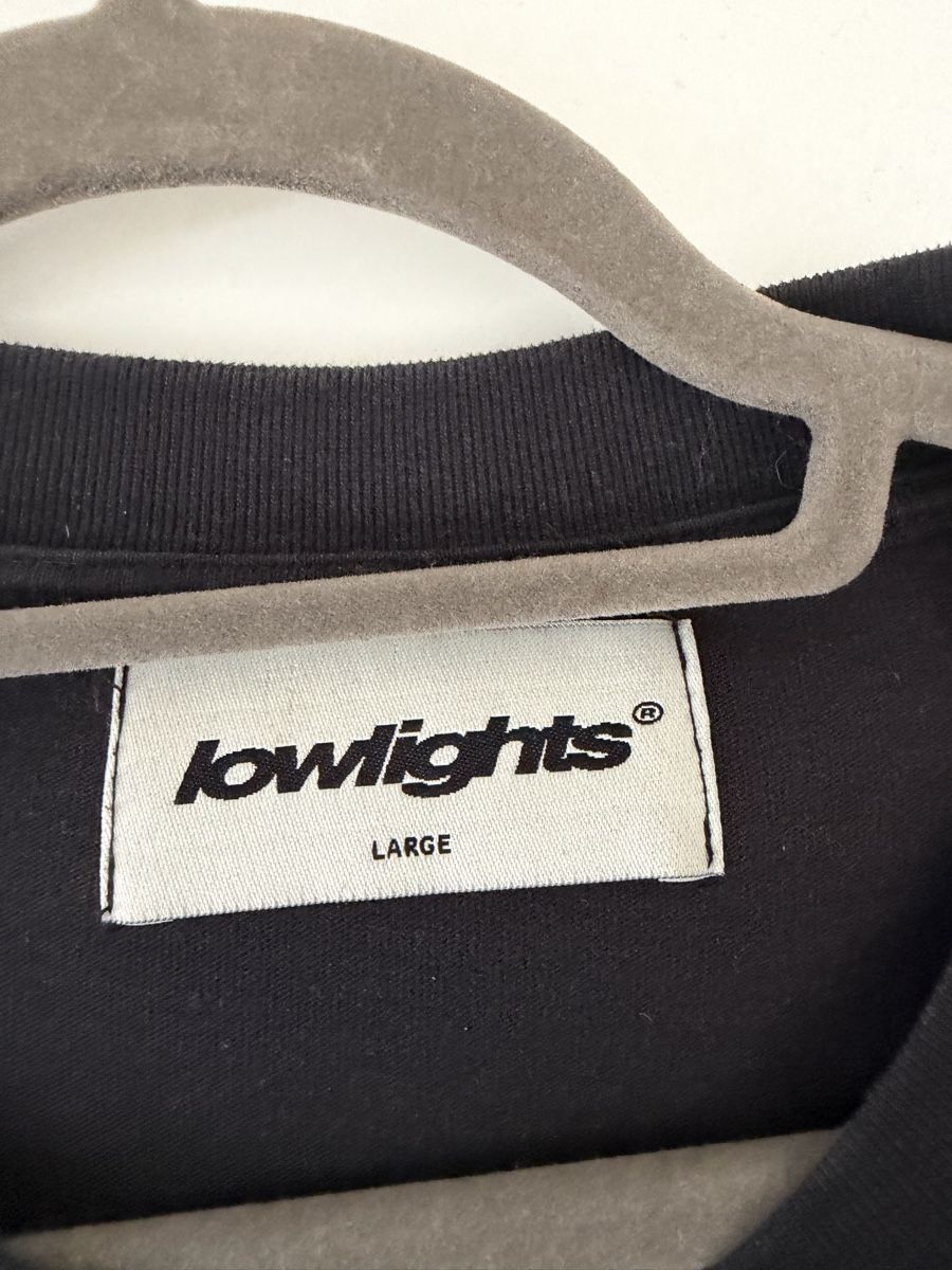 T-shirt: Lowlights Studios T-Shirt – Usato da Weinfelden venduto da Noelbnd 2