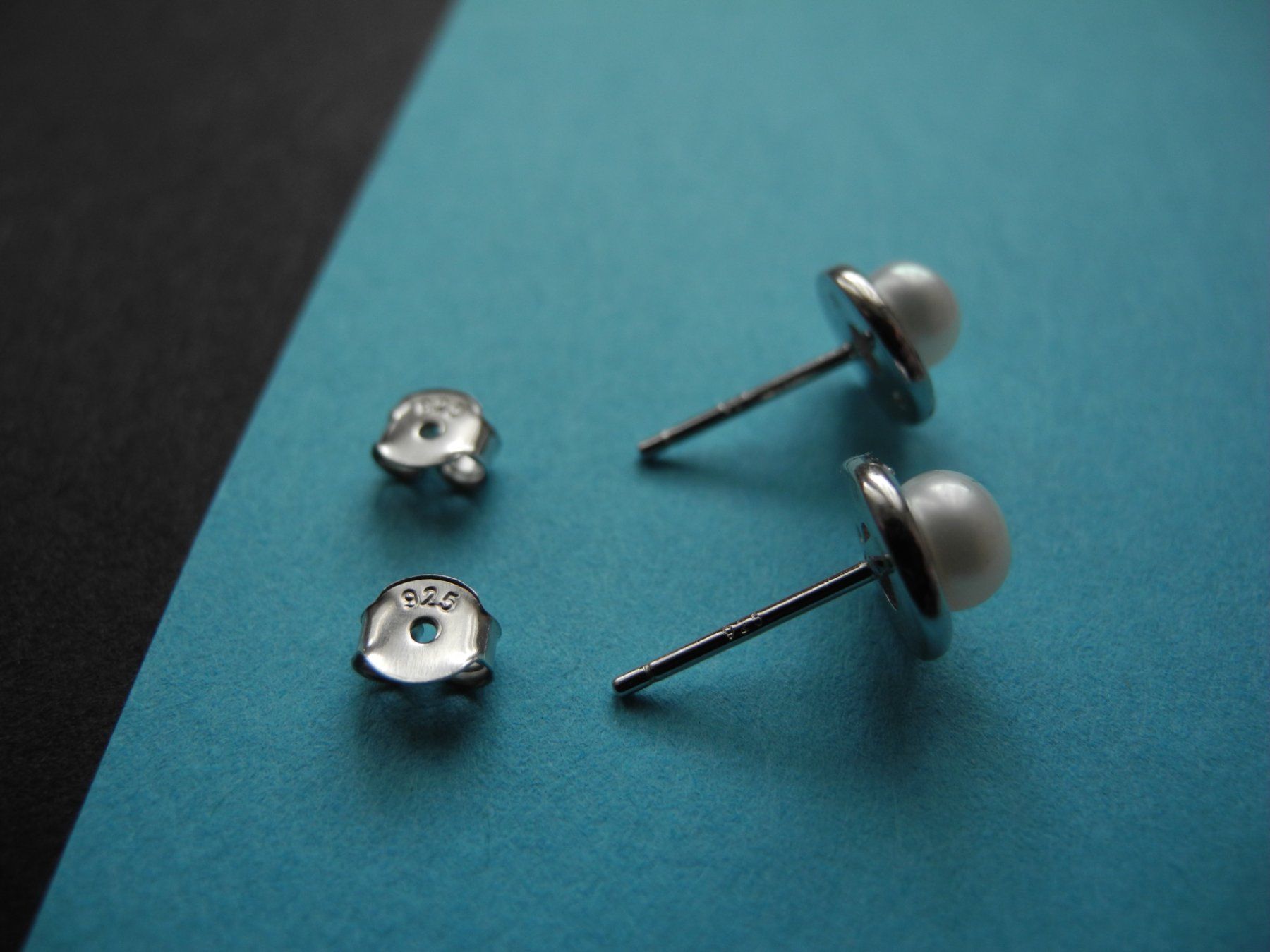 Orecchini pendenti & Orecchini a lobo: Ohrstecker 925 Silber mit Perlen – Nuovo (secondo la descrizione) da Balsthal venduto da qwer24 3