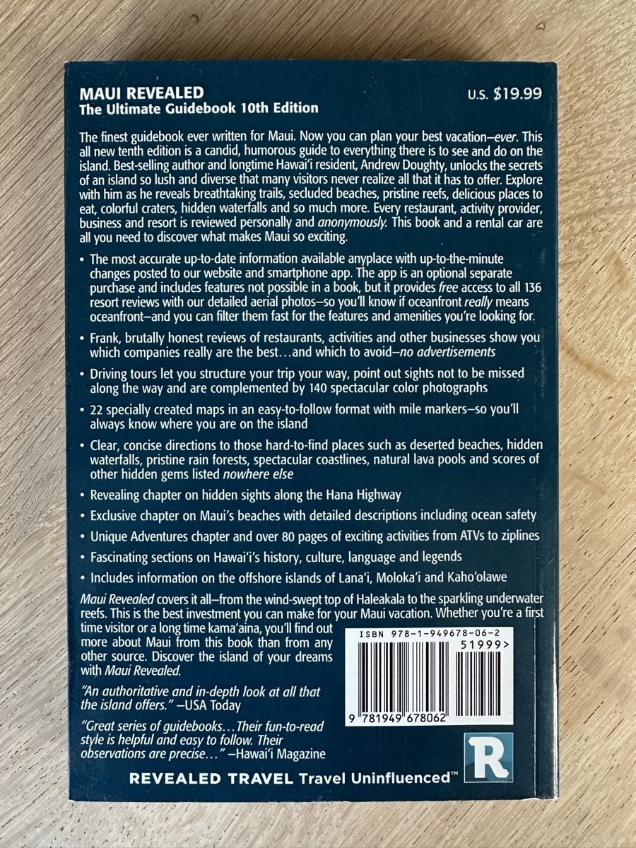 Libri: Maui Revealed: The Ultimate Guidebook, 10th Edition Book – Nuovo e nell'imballaggio originale da Zürich venduto da and_hwf7 1