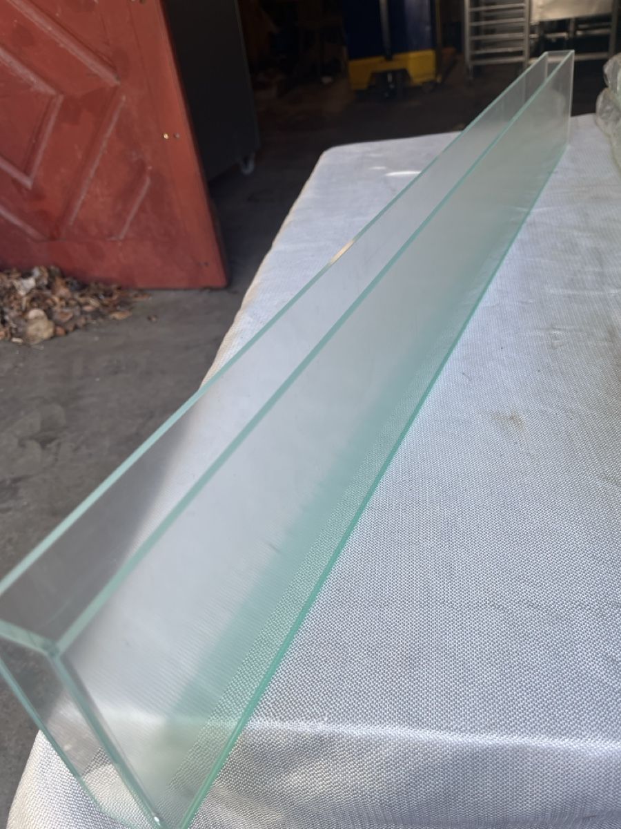 Profilati: Plexiglas U Profil 3 stk. Neu – Nuovo e nell'imballaggio originale da Flaach venduto da Auto6011