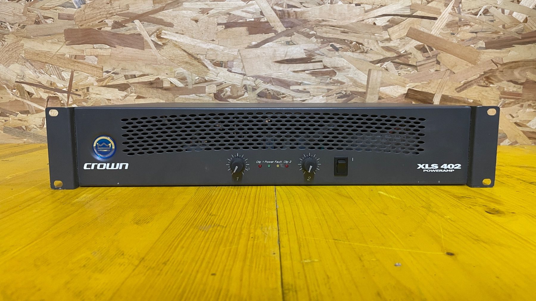 Verstärker: Crown XLS 402 Endstufe – Gebraucht aus Ehrendingen von Cyrilf99 1