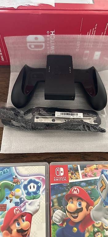 Console: Nintendo Switch OLED White + 4xGames – Usato da Aadorf venduto da Apoly 2