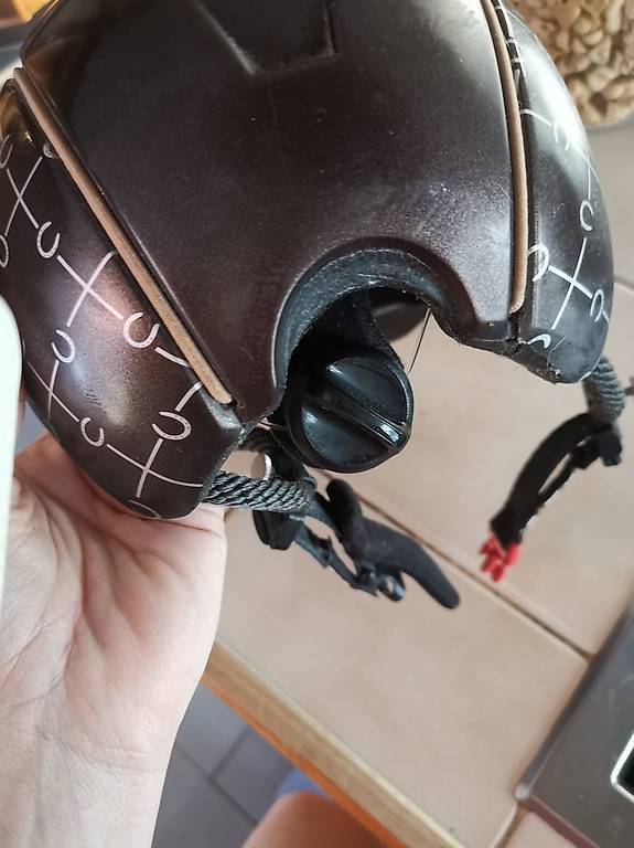 Caschi: Casco Kinderreithelm unfallfrei Schmale Version  – Usato da Dettighofen Lengw. venduto da lil_jp7n