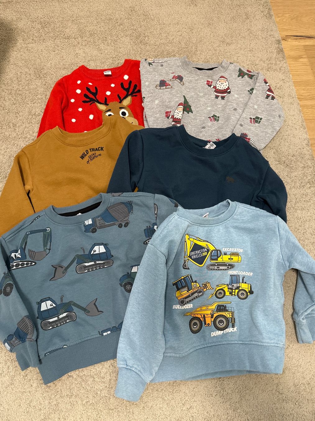 Lotti & Set di vestiti: Kleiderpaket 98 Jungen Pullover Winterpullover – Usato da Affeltrangen venduto da admar