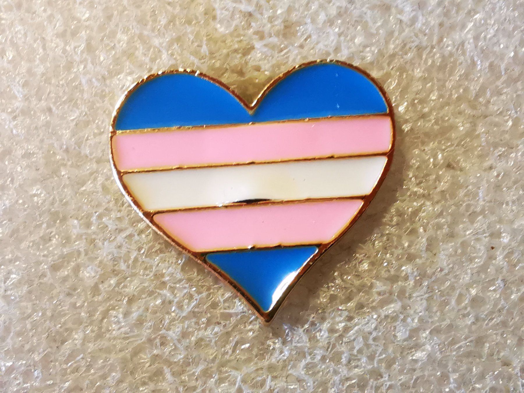 Placchette & Badge: Ansteckpin 106: Pride – Usato da Oppligen venduto da Pin-Fall-Shop