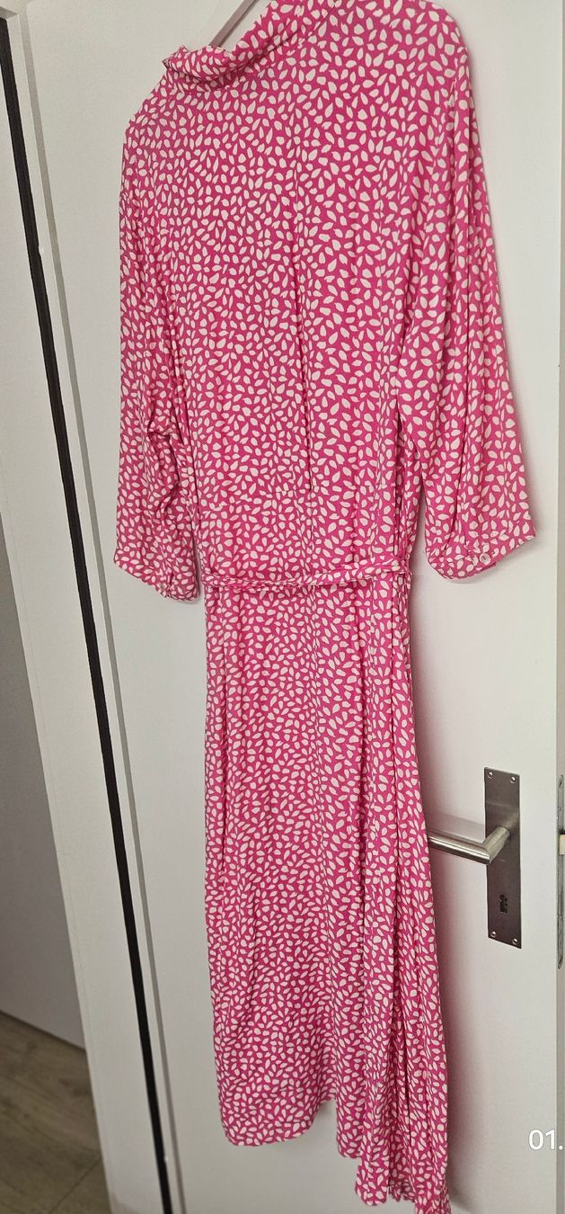 Vestiti: Sommerkleid rosa/weiss-Grösse 44 – Usato da Bünzen venduto da Milly32 3