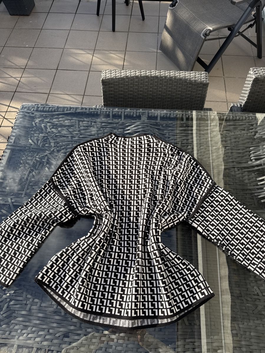 Maglioni & Felpe: Pullover Neu (1 Size) – Nuovo (secondo la descrizione) da Vezia venduto da sidu03 4
