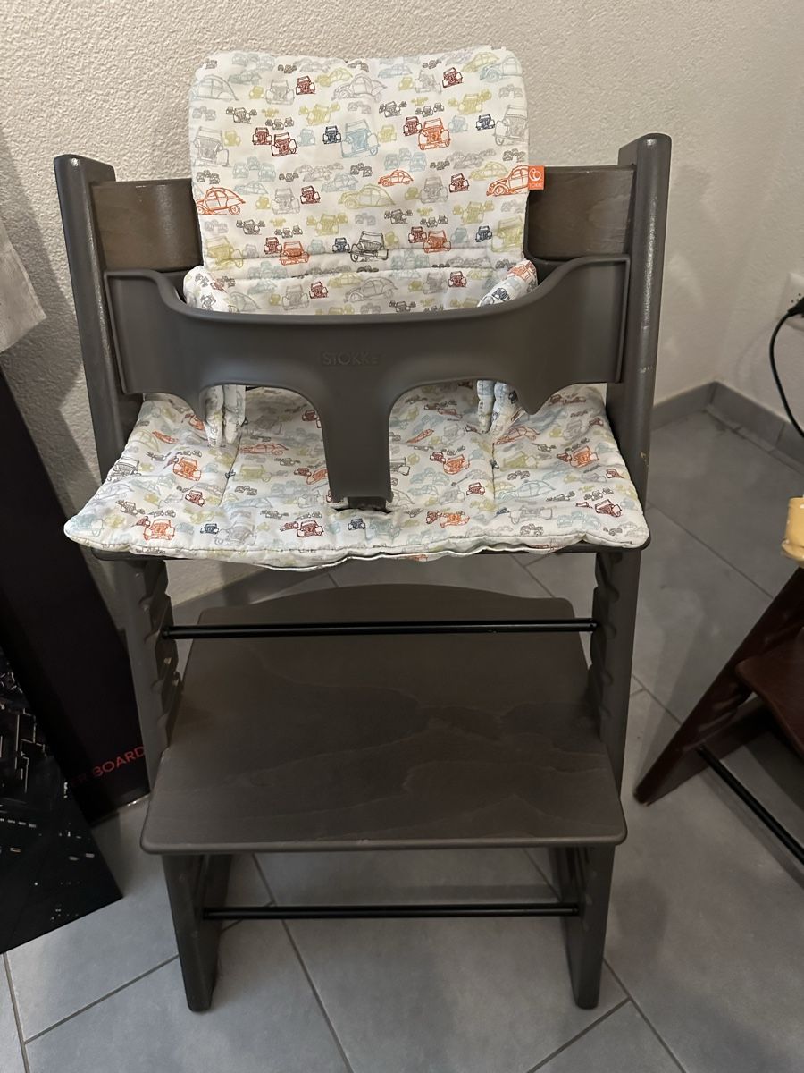 Chaises hautes: stokke triptrap komplett – D'occasion à Landquart par lumima 1