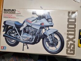 Suzuki GSX1100S Katana