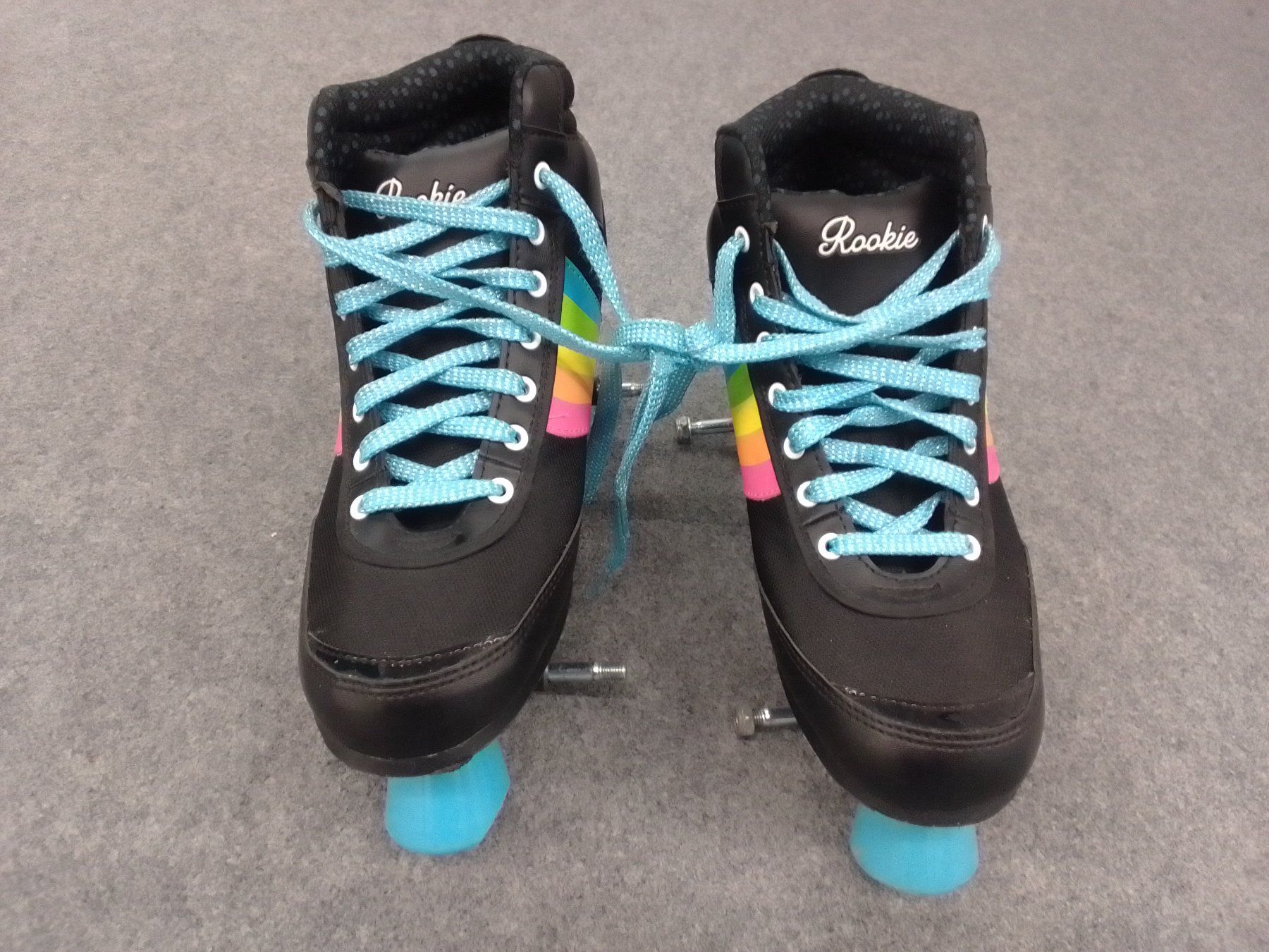Rookie Pattini in linea & Pattini a rotelle: Patins à roulettes Rookie – Nuovo (secondo la descrizione) da Préverenges venduto da mam_629h