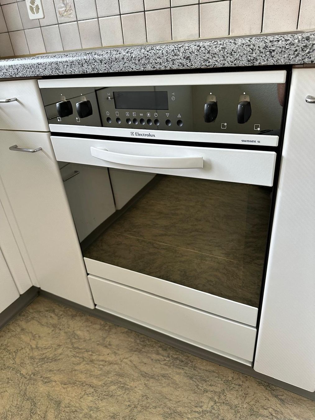 Electrolux Forni: Backofen mit Glaskeramik - Electrolux – Usato da Spreitenbach venduto da Space_X