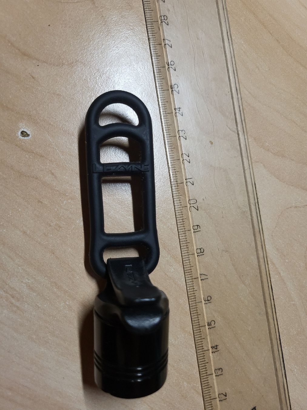 Lezyne Ersatzteile: Lezyne Velolicht weiss – Gebraucht aus Bern von cla_ngp6