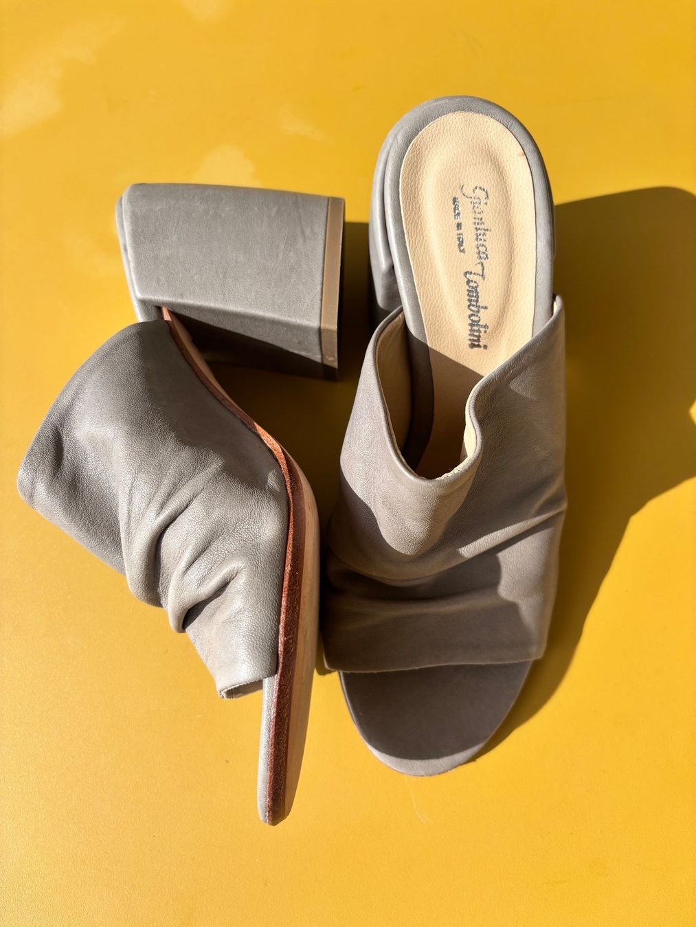 Damenschuhe: GIANLUCA TOMBOLINI Mules mit Blockabsatz Gr. 36 – Gebraucht aus Zürich von missmodernage