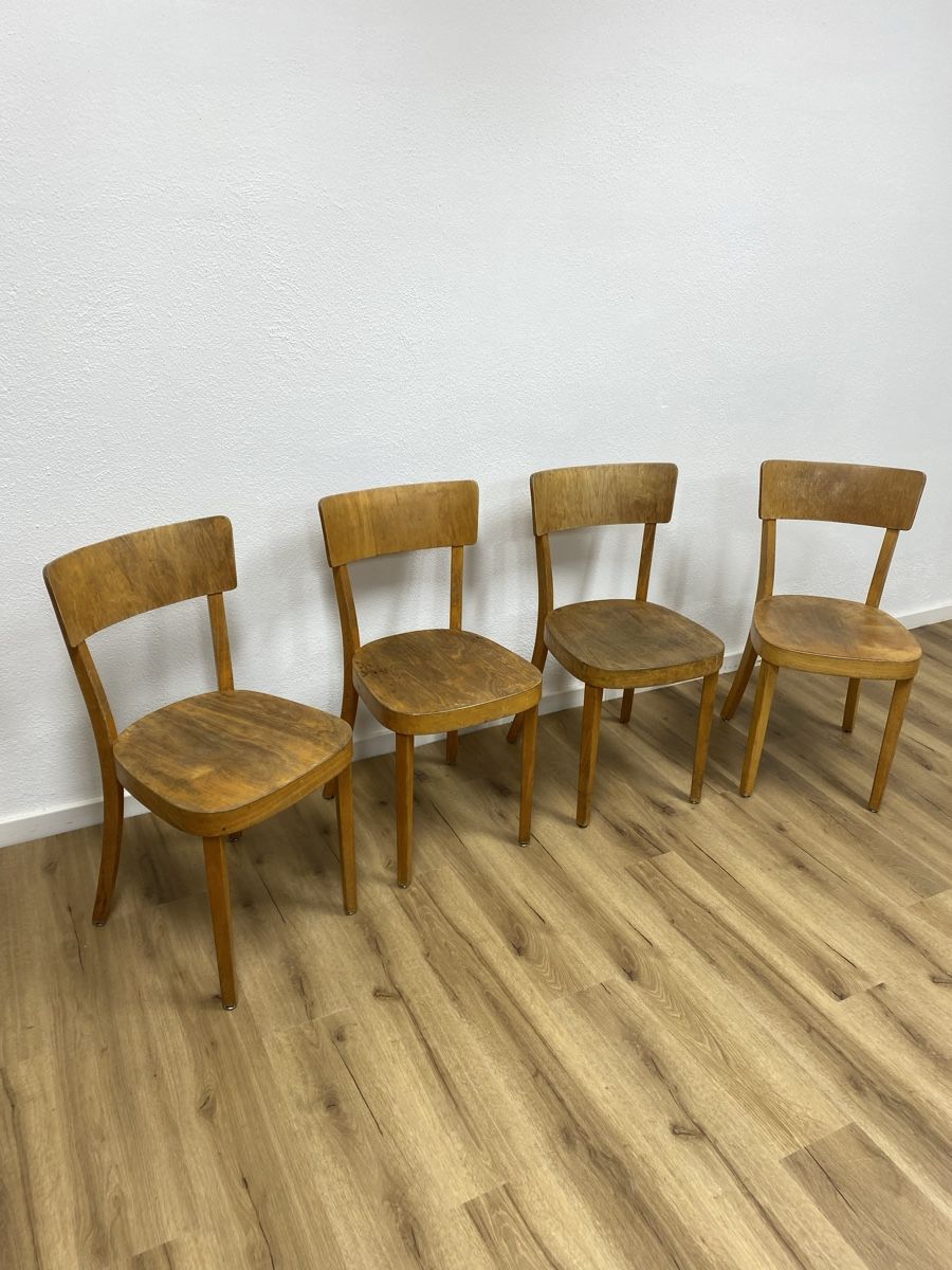 Horgen Glarus Chaises: 4er Set Beizenstühle Horgen Glarus – D'occasion à Basel par MoebelSackmann
