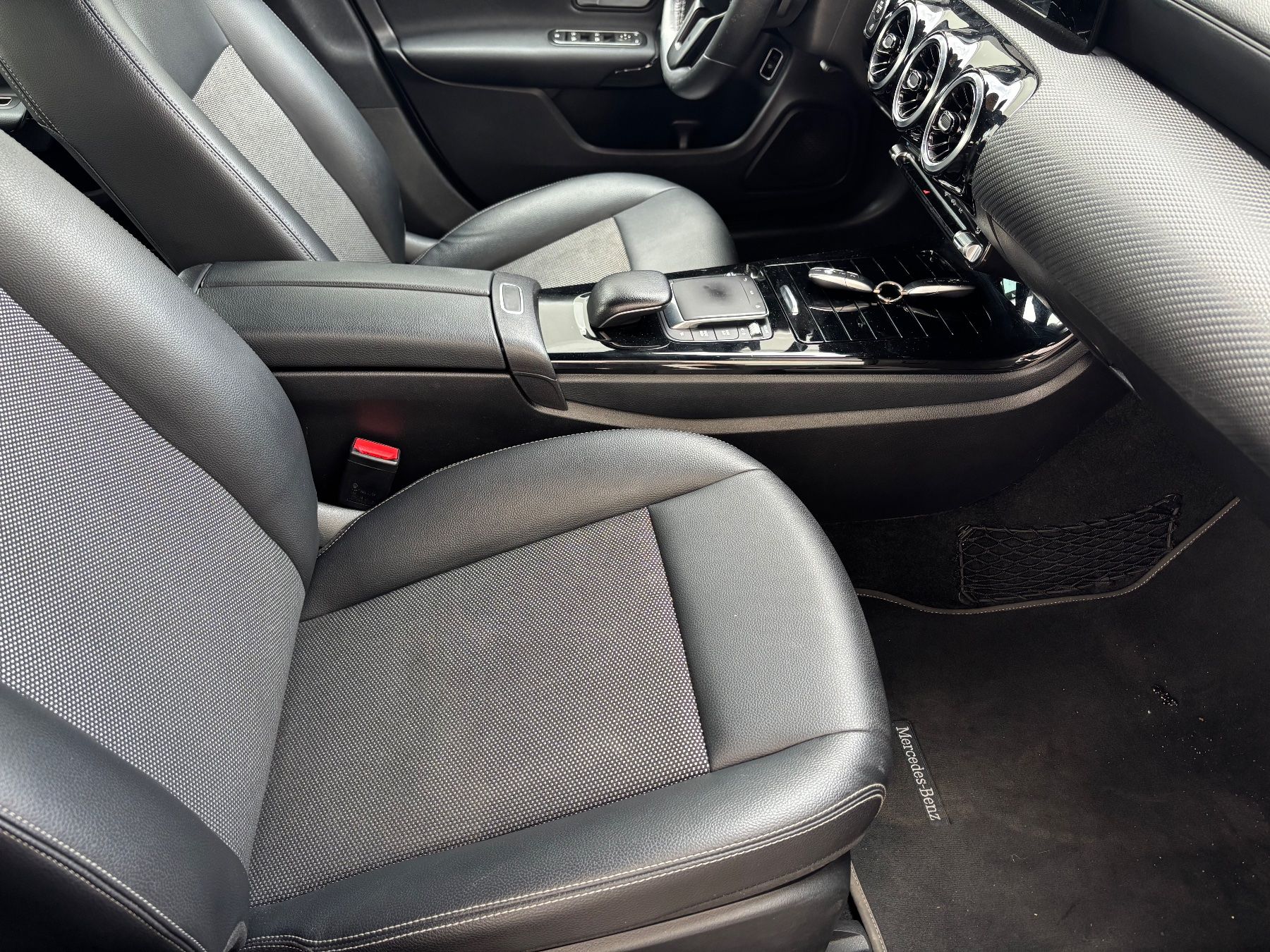 Mercedes-Benz Automobili: Mercedes CLA 180d 2020 – Usato da Worblaufen venduto da dir_vqy5 8
