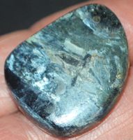 Anhänger gelocht L-7299 – Pietersit Cabochon 29.45 Karat ca.