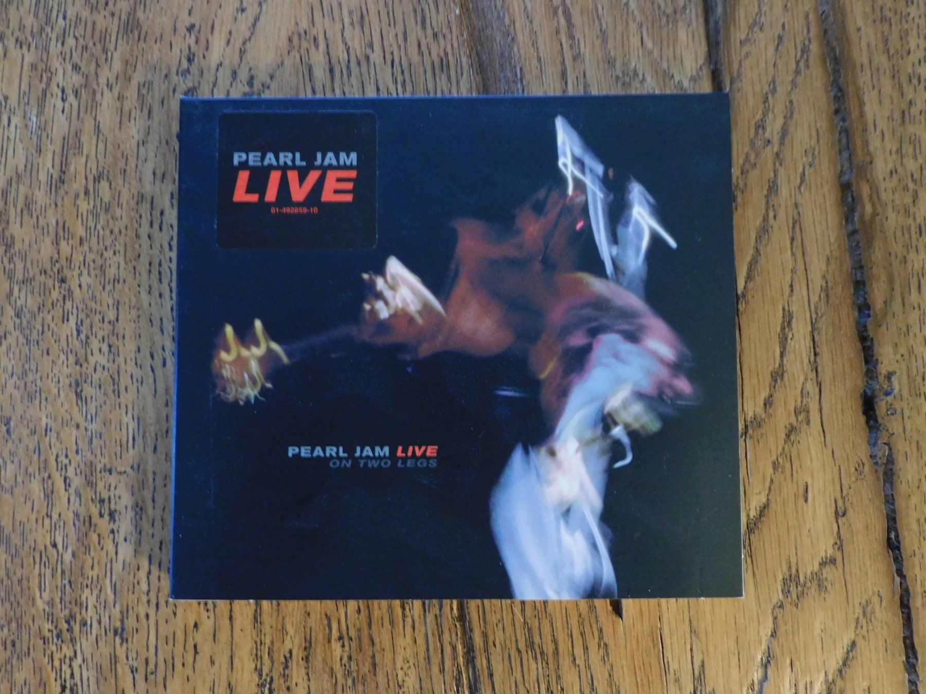 CD: Pearl Jam - Live – Usato da Emmenbrücke venduto da keep-vinyl-alive