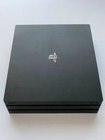 Ps4 Pro 1 Tb ink. Ladekabel Neuwertig