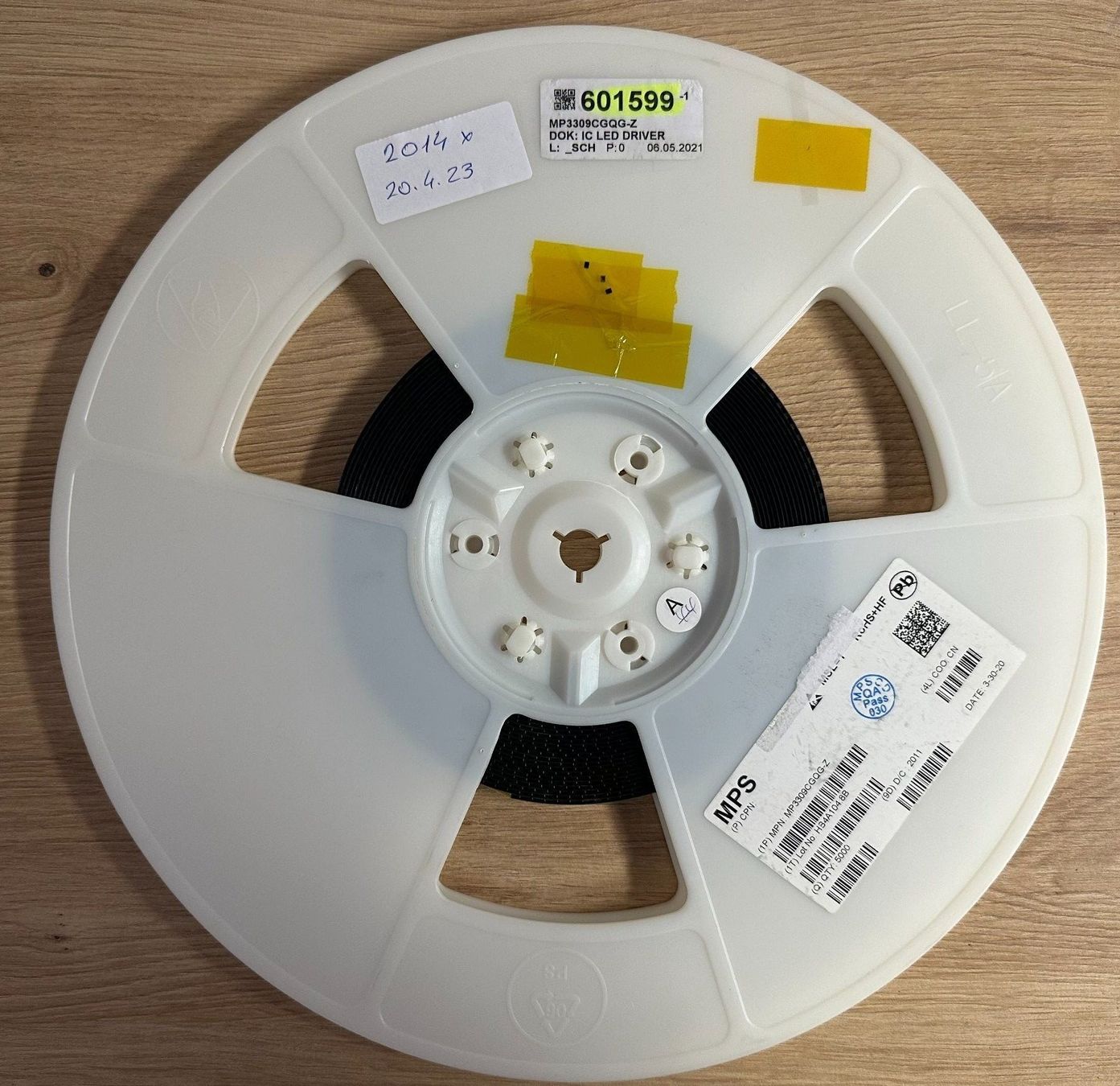 Elektronikbauteile: Mehr als 12'000 MPS Microchips – Neu (gemäss Beschreibung) aus Schindellegi von dan_vw5p