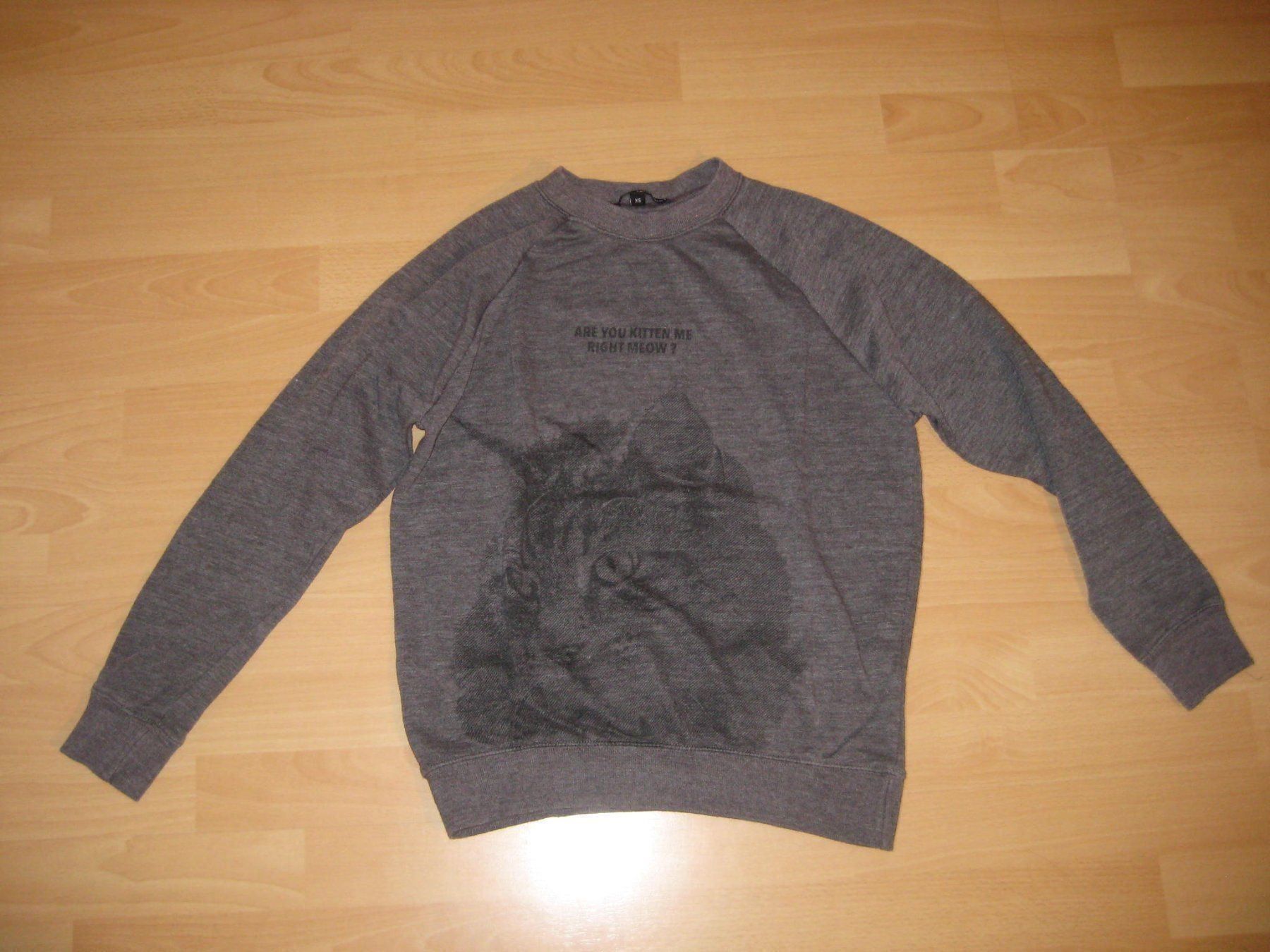 Maglioni & Felpe: Dunkelgrauer Pullover mit Katze Gr. XS – Usato da Greifensee venduto da Janali01