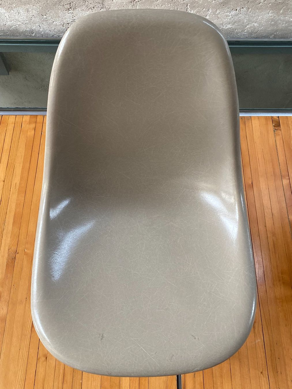 Herman Miller Sedie: Eames Chair - Herman Miller – Usato da Vevey venduto da Zpahud 4