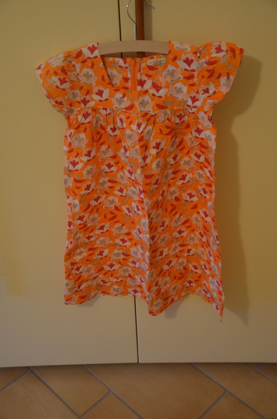 Vestiti & Gonne: TAILLE 138 - JOLIE ROBE – Usato da Chiasso venduto da Dolly015