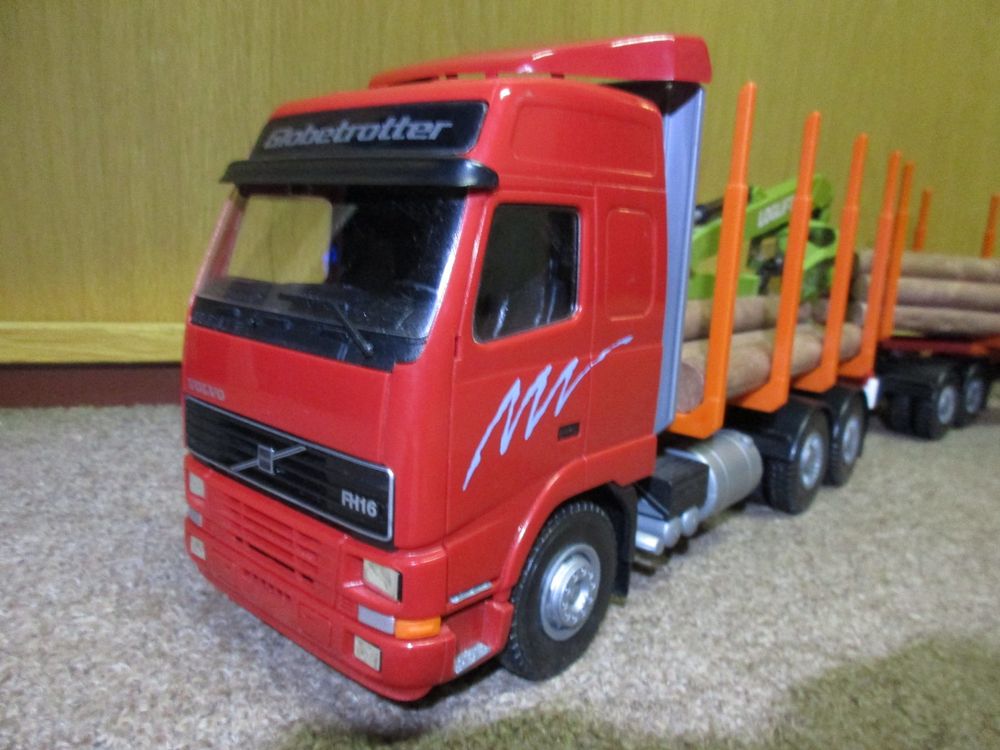 Camion avec benne de couleur jaune – VOLVO FH04 GL 6x4