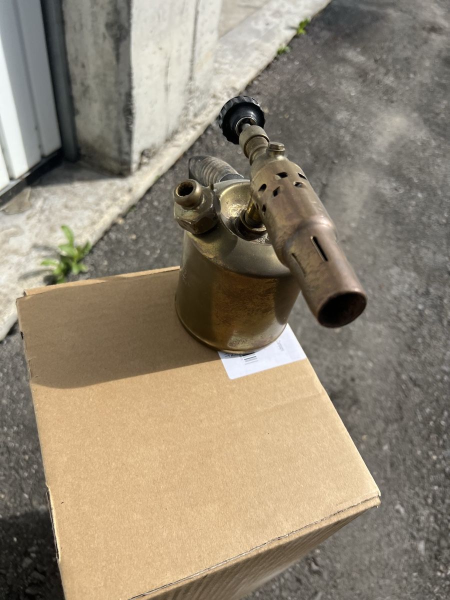 Löten & Schweissen: Benzin Brenner, Lötlampe Messing – Gebraucht aus Thun von Biaggi1 2