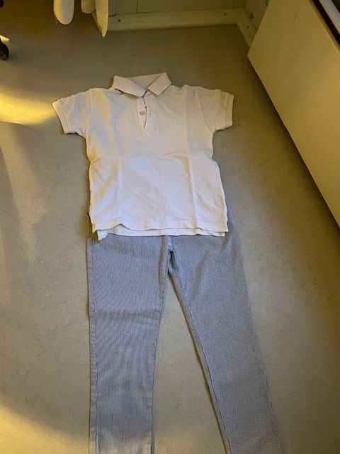 Lotti & Set di vestiti: Set -  Schickes  ensemble 7 Jahre - ensemble  7 ans – Usato da Fribourg venduto da geraldine132 7