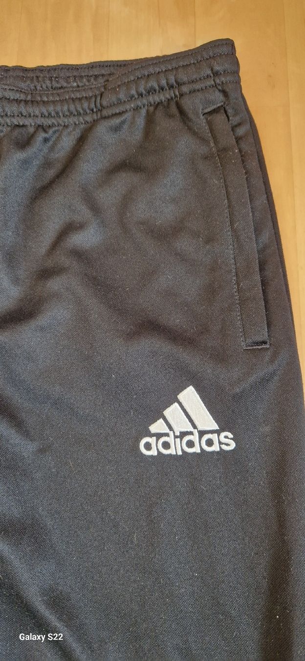 Adidas Pantaloni: Adidas Freizeithose, Gr. 158 – Usato da Muri b. Bern venduto da mlu_vgj7 1