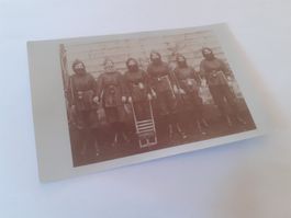 SCHWIIZER JUGEND DAZUMAL - 6 ZWäRG"INNE