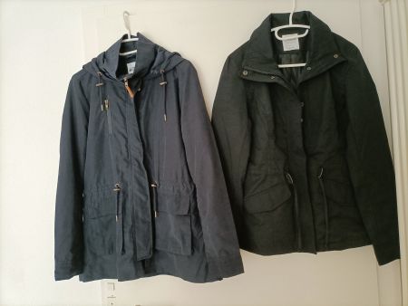 Kleiderpaket mit 2 Jacken  in Grösse M, NEU!