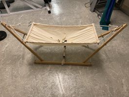 Baby Hängematte mit Holzgestell guter Zustand