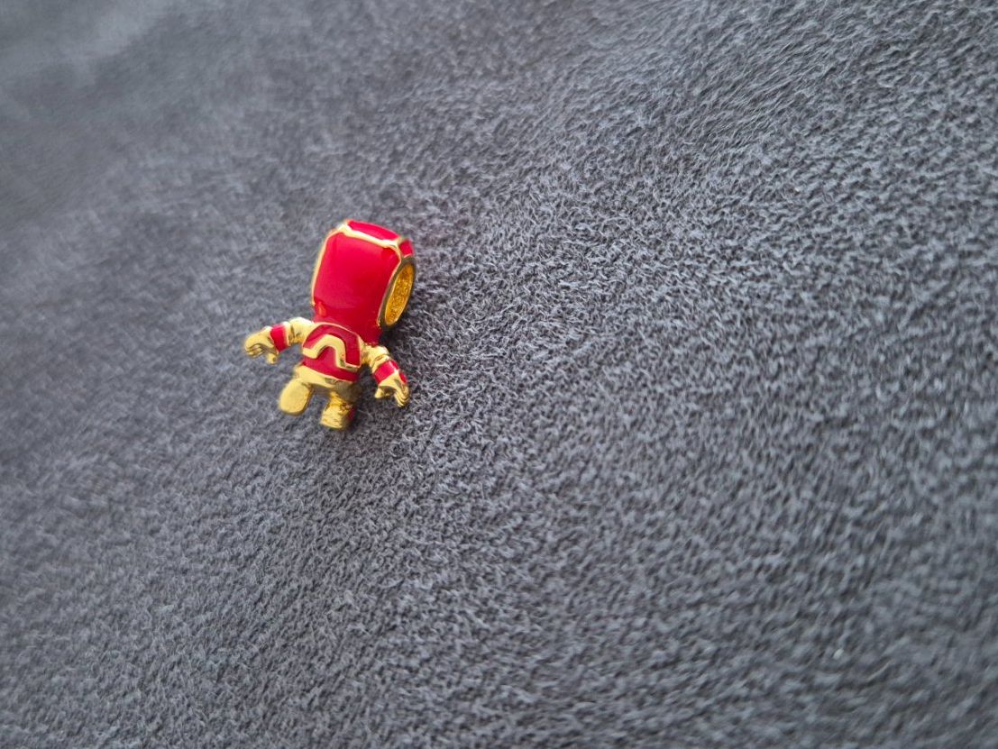 Anhänger: Silber Charm Iron man +Garantie – Neu (gemäss Beschreibung) aus Rotkreuz von  3