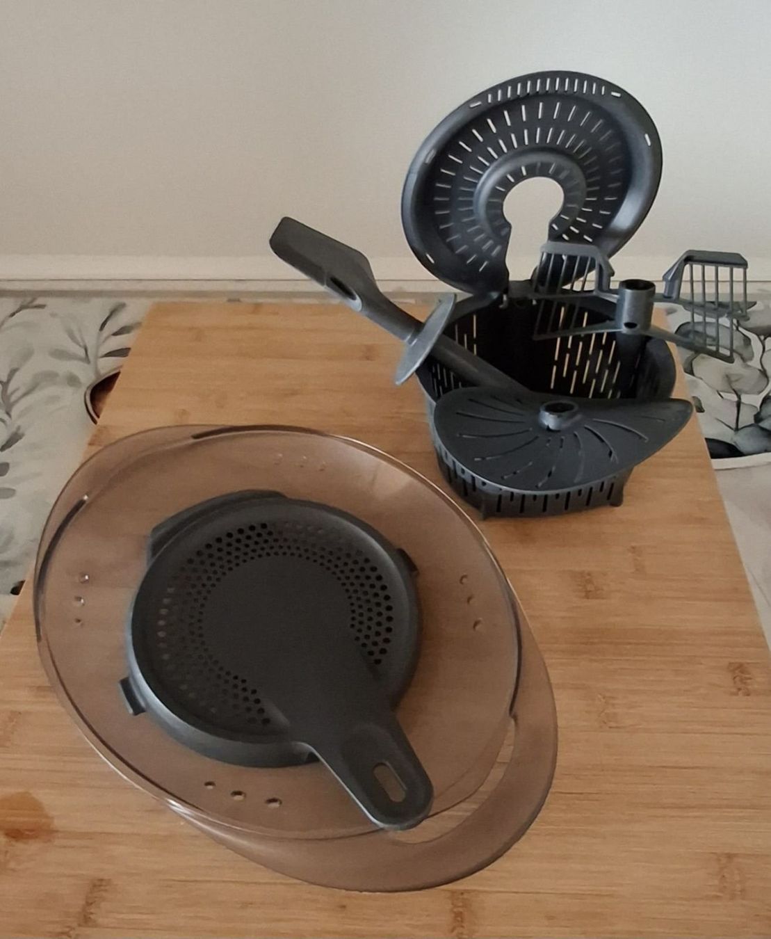 Elettrodomestici da cucina: Thermomix TM6 – Usato da Orbe venduto da ric_5ls6 1