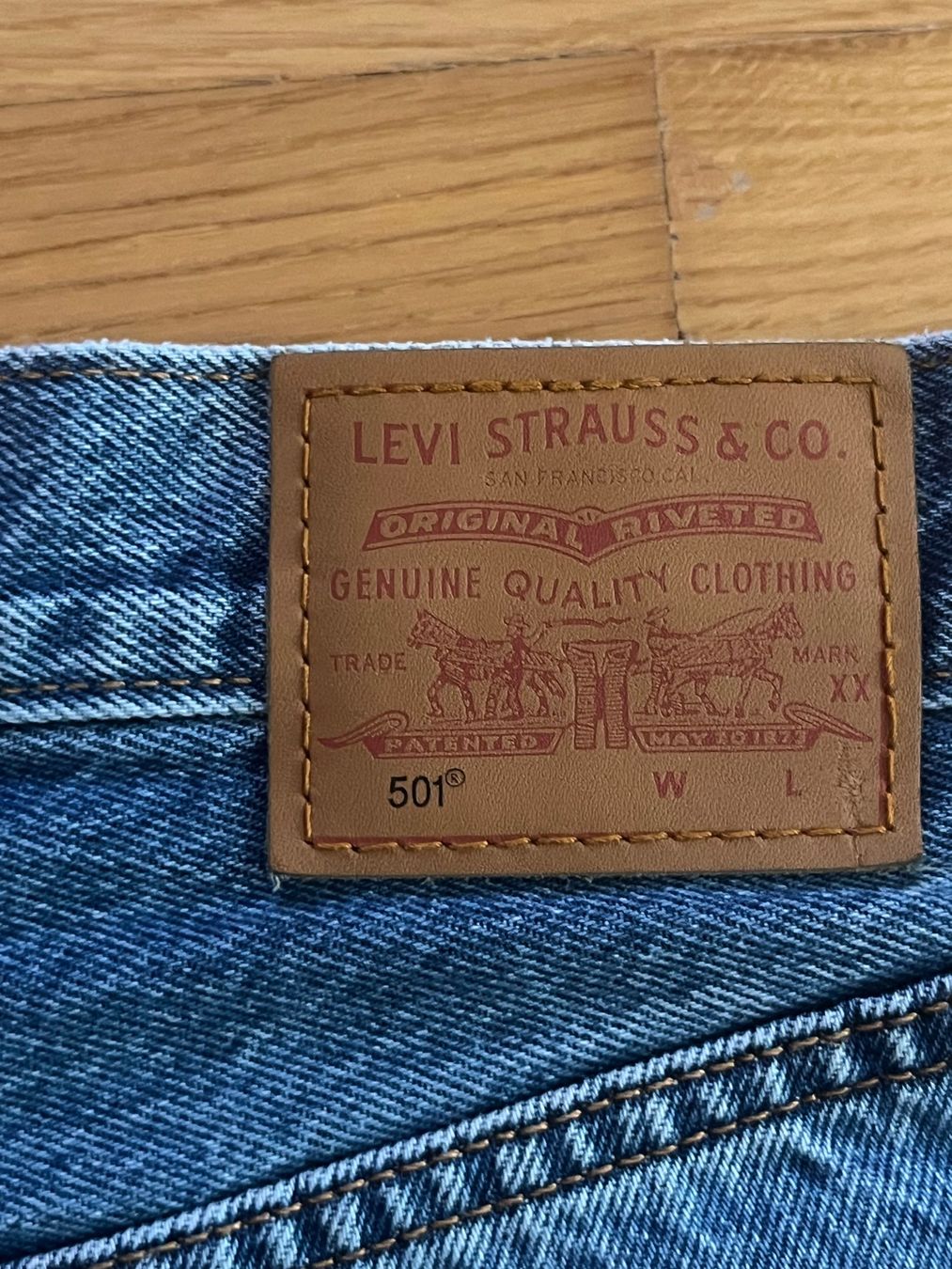 Levi's Pantaloni: Levi's 501 Shorts W25 – Usato da Frauenfeld venduto da heyLani 2