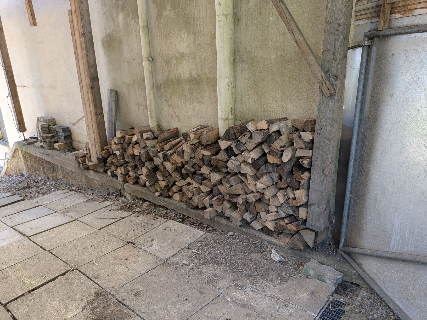 Articoli in legno: Brennholz – Usato da Trimbach venduto da ztaylor 1