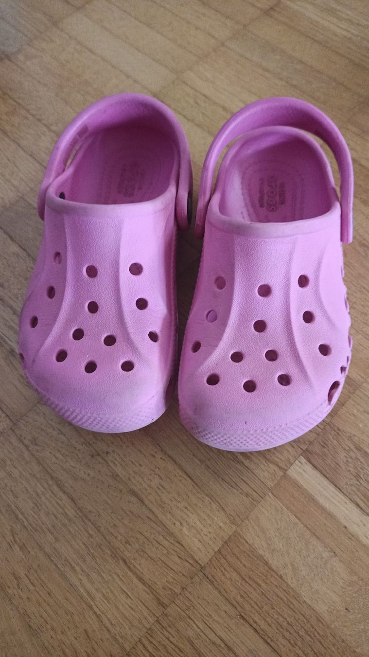Crocs Schuhe für Mädchen: crocs – Gebraucht aus Meilen von vcossec