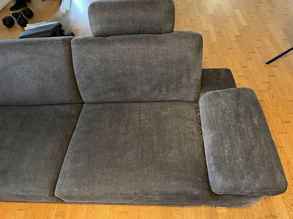 Sofas: Ecksofa mit Hocker – D'occasion à Dottikon par jupidu21 2