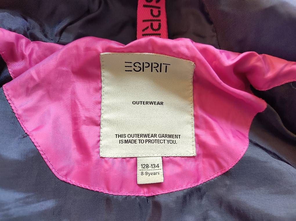 Esprit Vestes & Manteaux: Steppjacke / Übergangsjacke Esprit Mädchen 128 - 134 – D'occasion à Meilen par Hope777 1