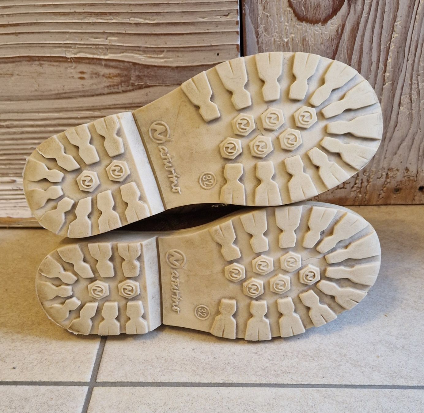 Naturino Chaussures garçon: Übergangsstiefel, Kinder, Gr. 32 – D'occasion à Benken SG par EgMoJo 1