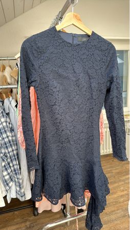 Damen Kleid dunkelblau Spitzenmuster Grösse S