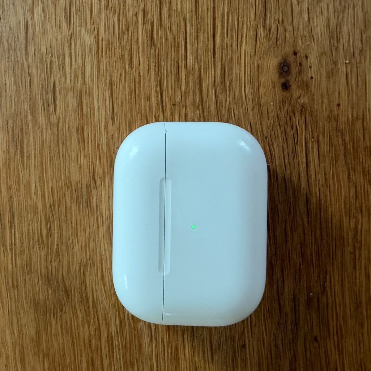 Apple Cuffie: Apple AirPods Pro (2. Generation) mit Lightning-Ladecase – Usato da Breitenbach venduto da lel_d98x 2