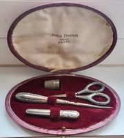 Antikes Nähset / Necessaire aus Silber, Jugendstil