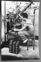 Erh. Hürsch: 1 Foto um 1975, China Peking: Fabrikarbeiter