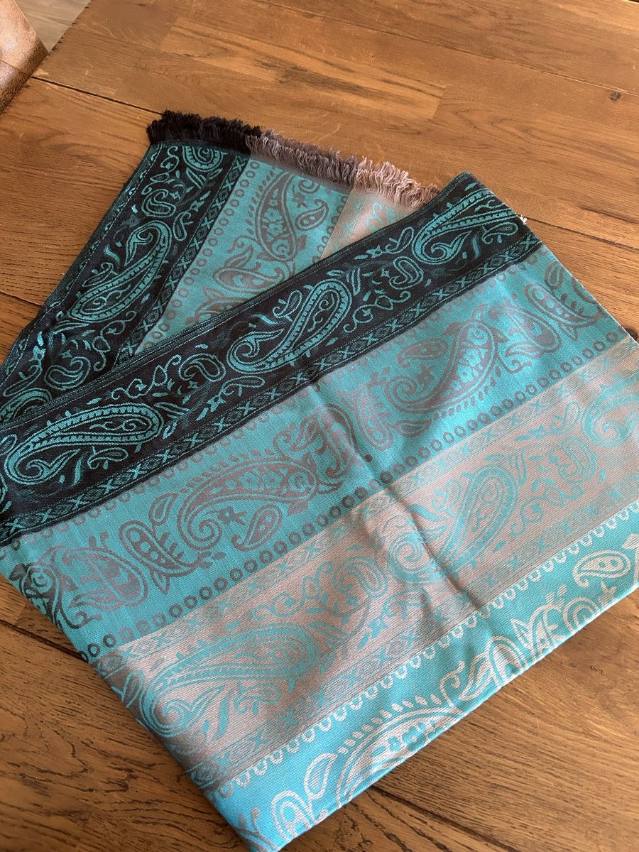 Foulard & Sciarpe: Pashmina Schal – Nuovo e nell'imballaggio originale da Rickenbach ZH venduto da nathifa 2