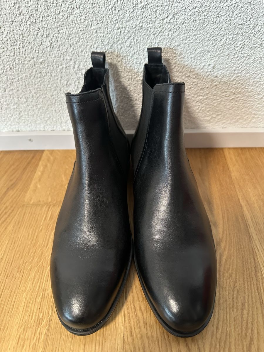 Scarpe per cavalli: Leather Boots, Size 38 – Usato da Schlieren venduto da And_CH
