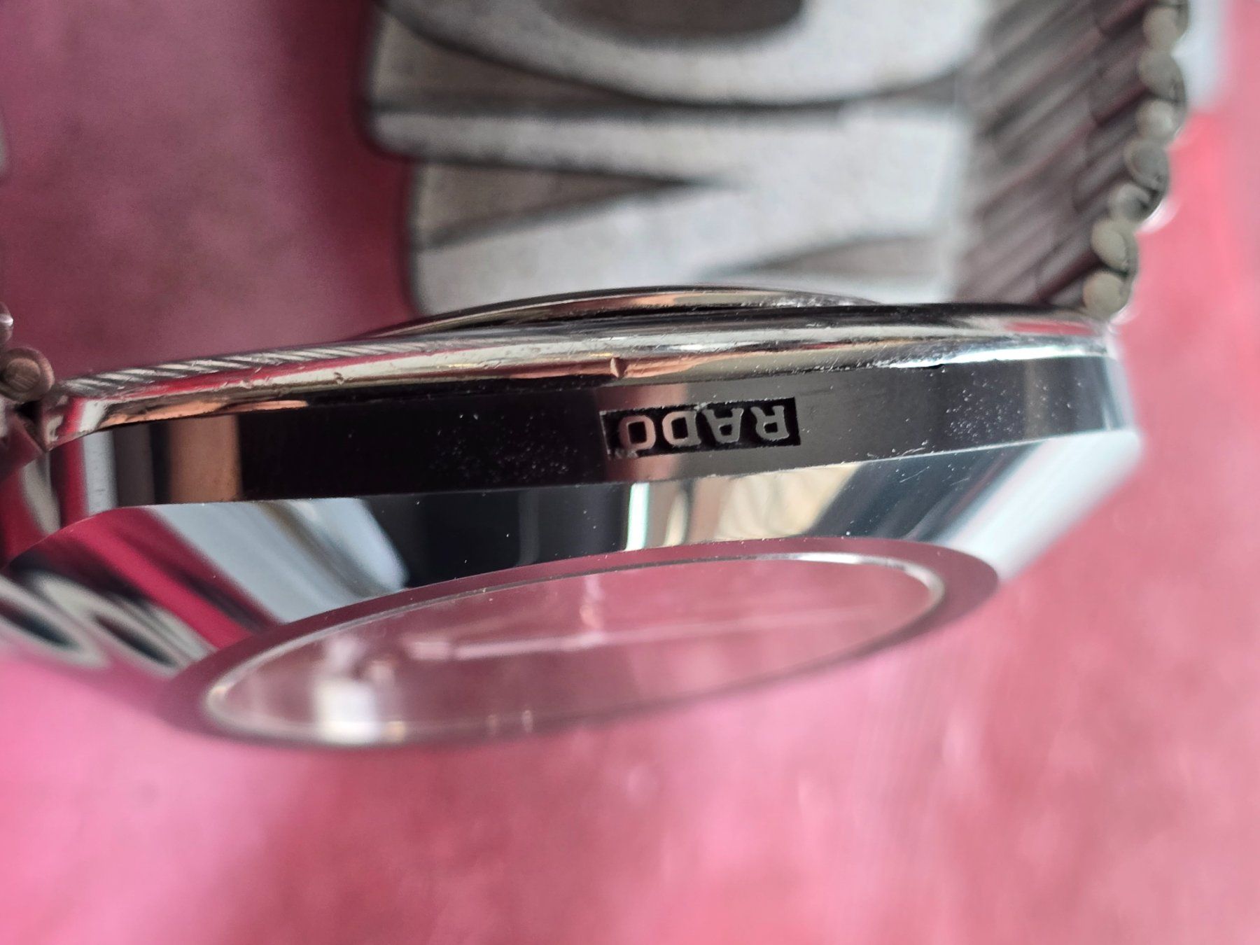 Rado Orologi: 704 Rado Diastar Date Chronograph Wunderschoen – Usato da Muri AG venduto da Corredor 8