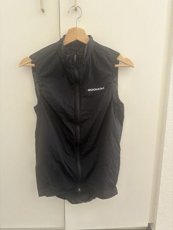 Gilet de cyclisme Soomom noir pour homme en bon etat