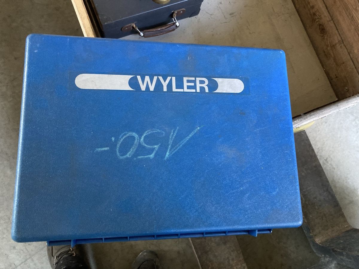 Wyler Misurare: Wyler Leveltronic A40 Set - Präzisionsmessung – Difettoso da Uerkheim venduto da Dealer-4813